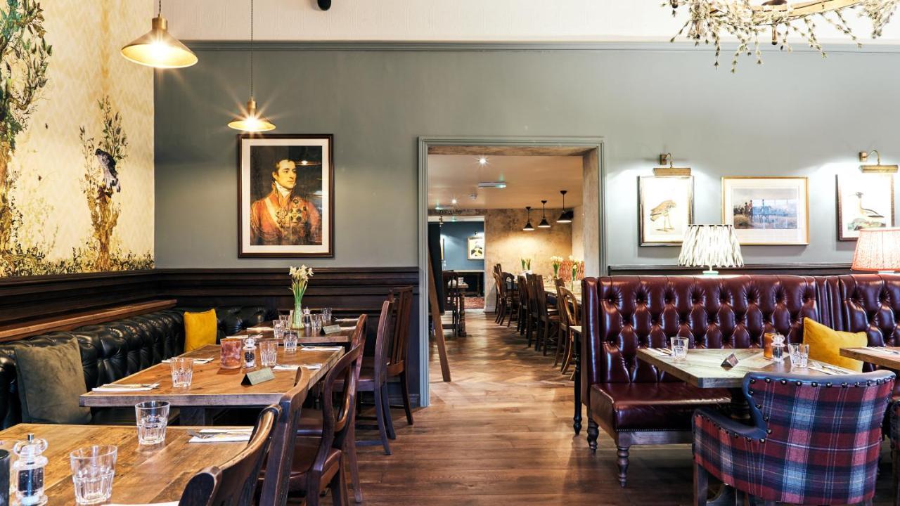 فندق The Wellington Arms - Basingstoke-Reading هيكفيلد المظهر الخارجي الصورة