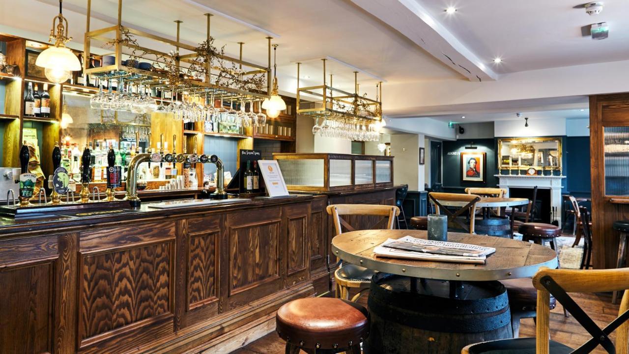 فندق The Wellington Arms - Basingstoke-Reading هيكفيلد المظهر الخارجي الصورة
