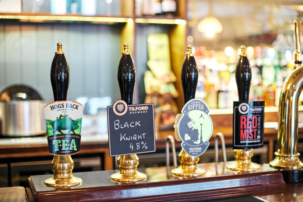 فندق The Wellington Arms - Basingstoke-Reading هيكفيلد المظهر الخارجي الصورة
